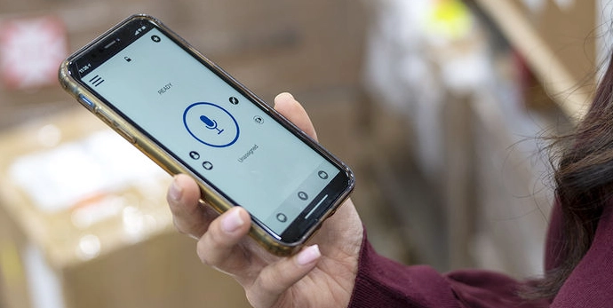 モトローラ IP無線機 TLK110 スマホやタブレットとも通信できる無線機