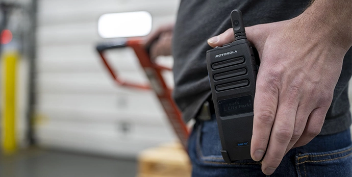 モトローラ IP無線機 TLK110 気にせず使える防塵・防水・堅牢性